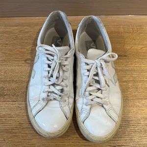 Veja White Sneakers with Light Blue V logo on the side, in worn conditio…